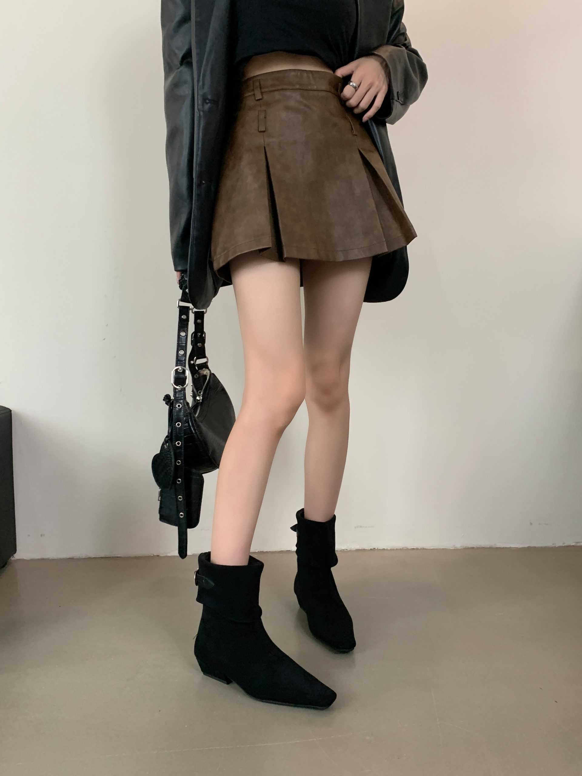 1723693472929_566115.jpg Leopard Print Fashion Square Toe Chunky Heel Boots 2024 Autumn Design Belt Buckle Low Heel Suede Temperament Short Boots for Women