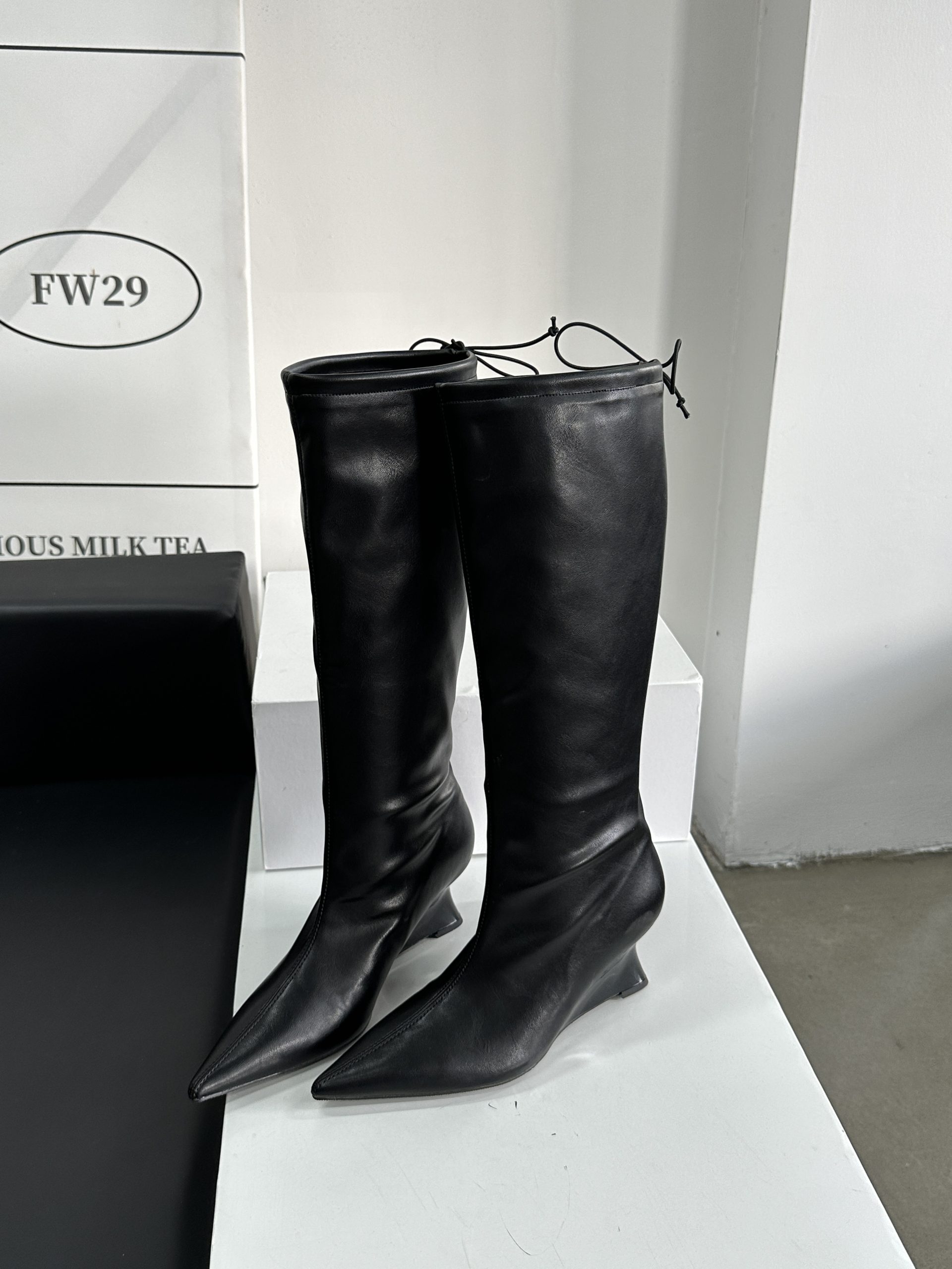 2024 Autumn Winter New Pointed Toe Slim Slope Heel Mid Calf High Heel Thick Sole High Boots Women