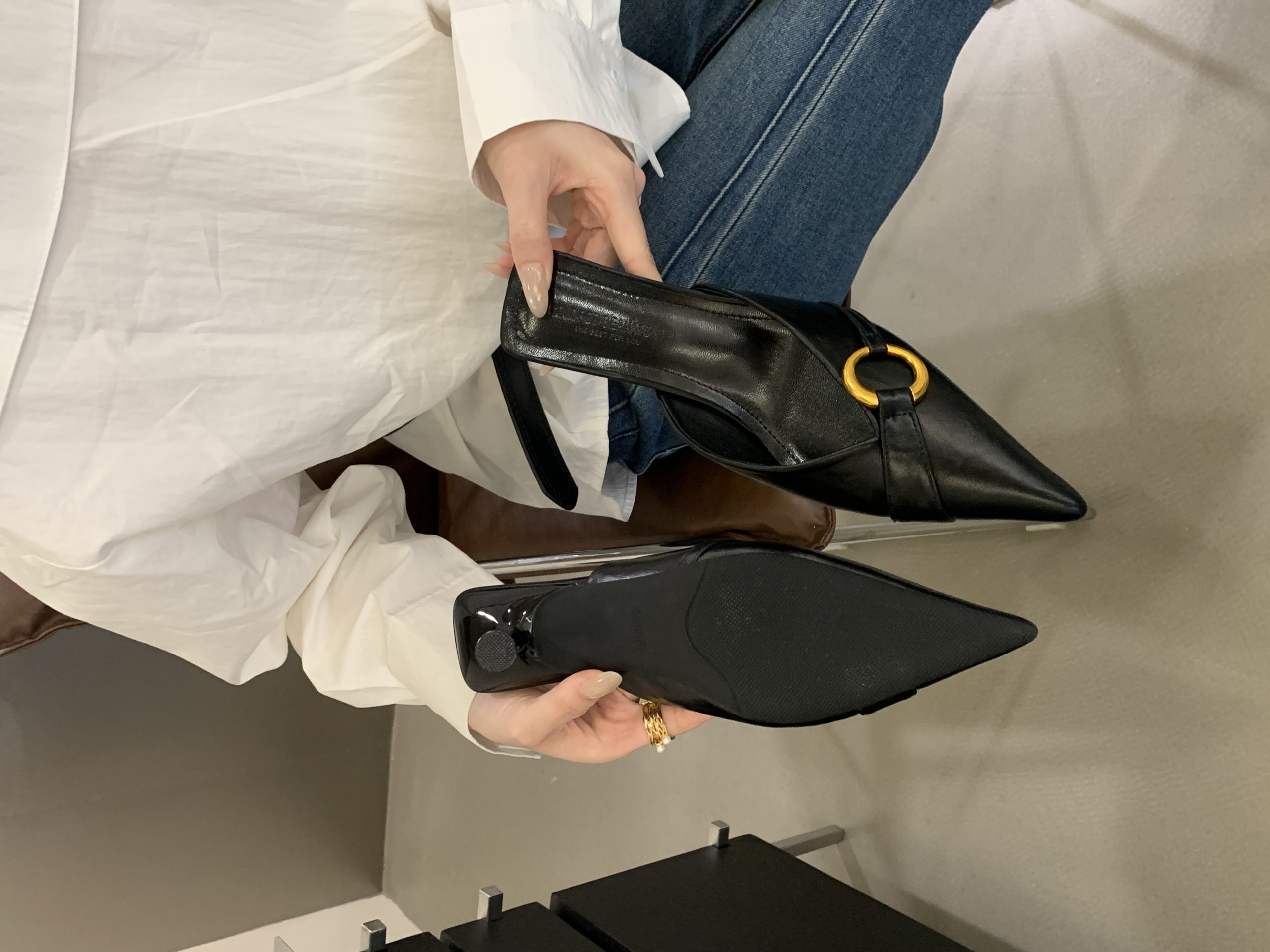 2026 New European American Style Buckle Pointed Toe Kitten Heel Slip On Comfortable Closed Toe Women's Shoes