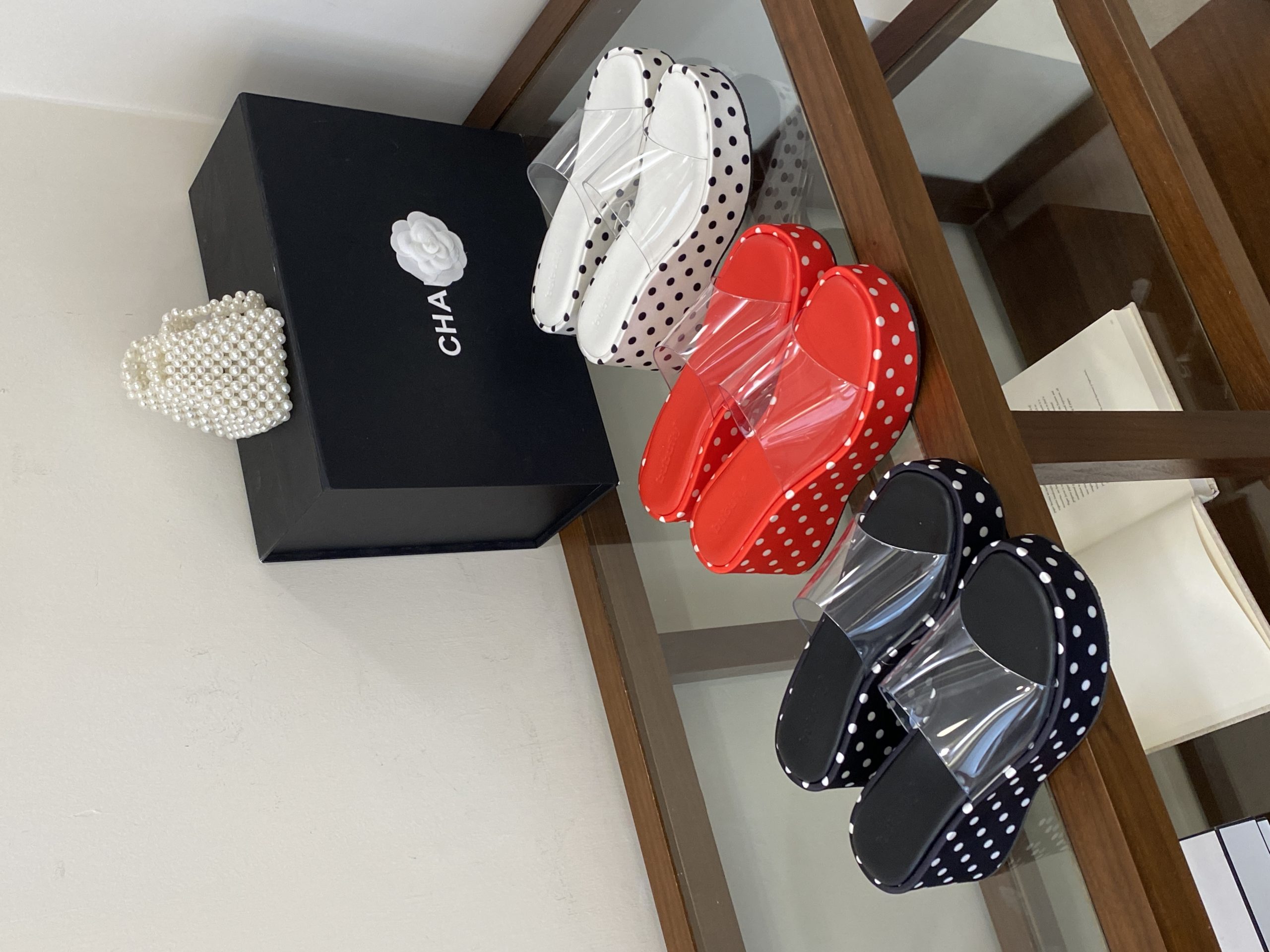2026 Summer New Transparent Polka Dot Thick Sole One-Strap Sandals for Women, Platform Wedge Height Increasing Slippers