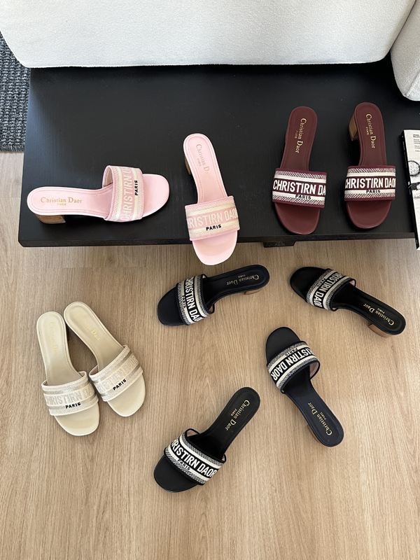 Embroidered Letter Chunky Heel Slippers Women's PU Mid Heel 2024 Spring