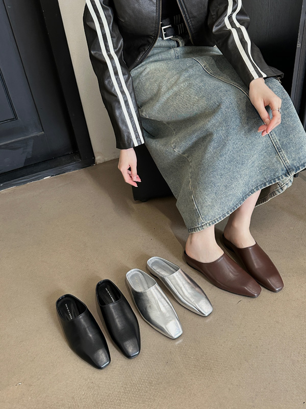 Korean Retro Slip-On Half Slippers for Women - Low Heel PU Leather, Solid Color, Spring 2024