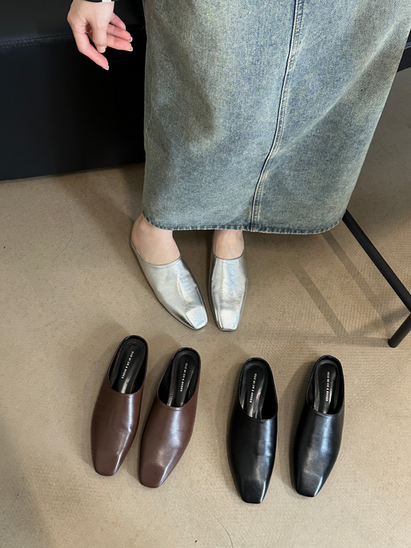 Korean Retro Slip-On Half Slippers for Women - Low Heel PU Leather, Solid Color, Spring 2024